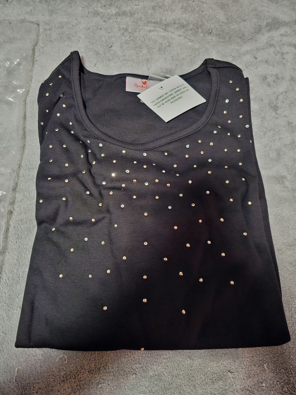 Quaker Factory - 1x - Black Shirt with Bling and Open Sleeves - New Old Stock